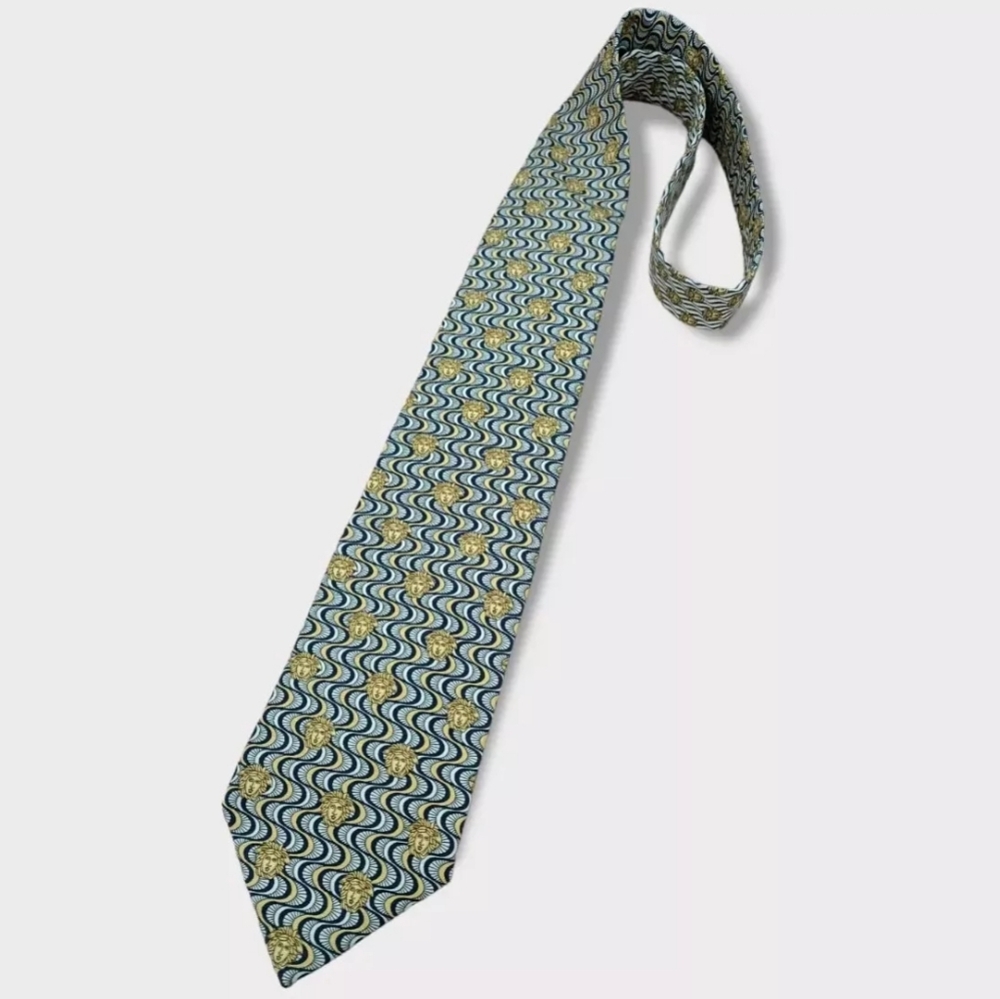 GIANNI VERSACE Gray/Gold Geometric Monogram Medusa Silk LUXURY Tie ITALY
